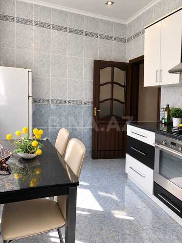 Сдаётся 3-комн. новостройка 105 м², м. Низами, photo 16 from 20