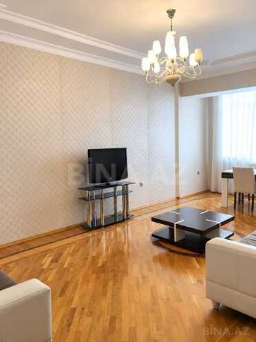 Сдаётся 3-комн. новостройка 105 м², м. Низами, photo 13 from 20