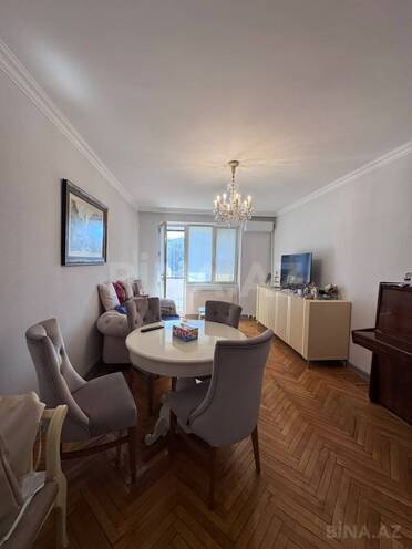 Satılır 3 otaqlı köhnə tikili 80 m², Yasamal r., photo 1 from 26