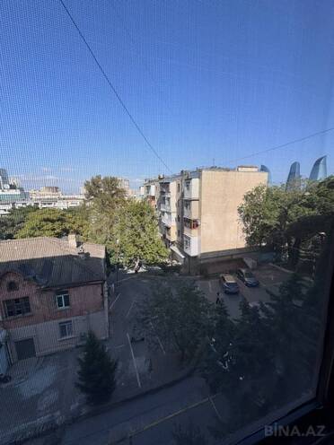 Satılır 3 otaqlı köhnə tikili 80 m², Yasamal r., photo 16 from 26