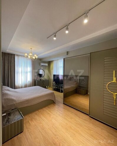 Продаётся 3-комн. новостройка 160 м², м. 20 января, photo 4 from 9