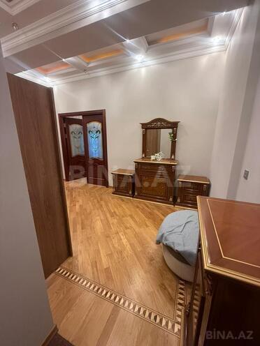 Продаётся 3-комн. вторичка 132 м², Наримановский  р., photo 11 from 20