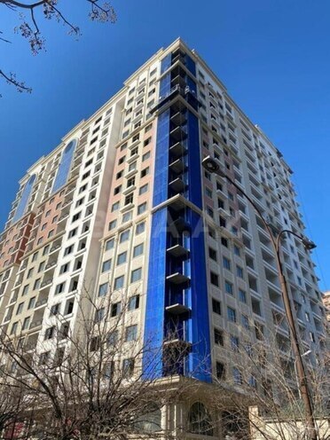 Satılır 4 otaqlı yeni tikili 163 m², 28 May m., photo 3 from 9