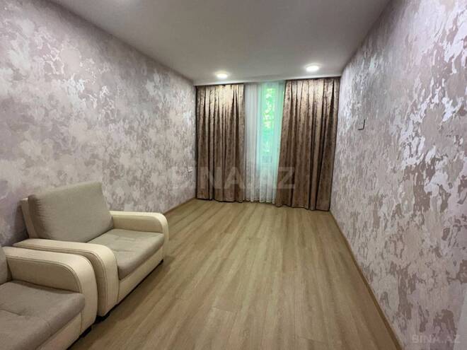Продаётся 3-комн. вторичка 80 м², м. Низами, photo 15 from 17