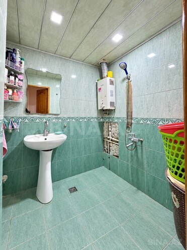 Satılır 3 otaqlı köhnə tikili 65 m², Hövsan q., photo 17 from 18