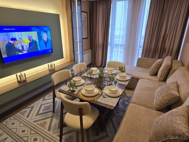 Продаётся 3-комн. новостройка 70 м², Ясамальский р., photo 1 from 22