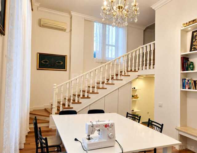 Сдаётся 3-комн. офис 65 м², м. Низами, photo 1 from 5