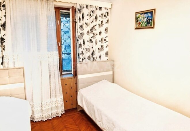 Продаётся 3-комн. вторичка 80 м², Хатаинский р., photo 8 from 18