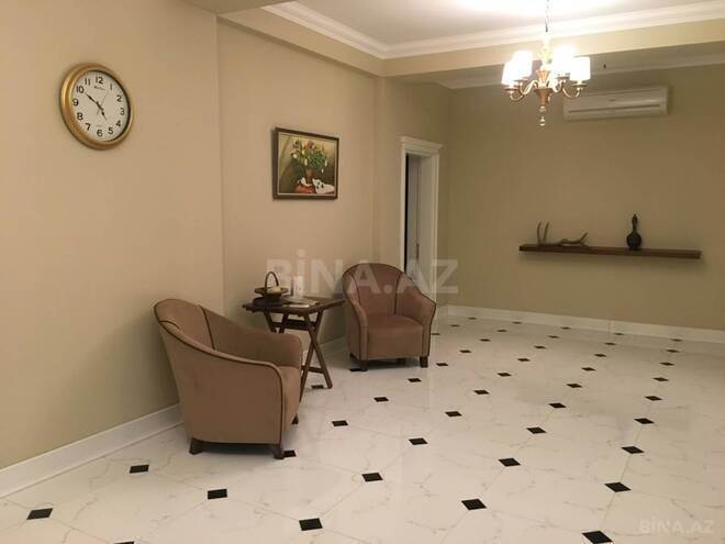 Сдаётся 3-комн. новостройка 170 м², Насиминский  р., photo 15 from 18
