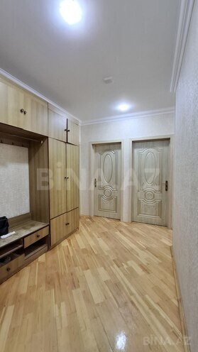 Продается 3-комн. вторичка 90 м², м. Азадлыг проспекти, photo 1 from 27