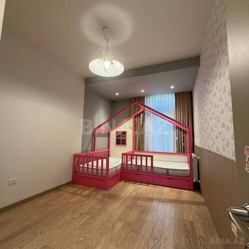 Сдаётся 3-комн. новостройка 110 м², м. 28 мая, photo 10 from 18