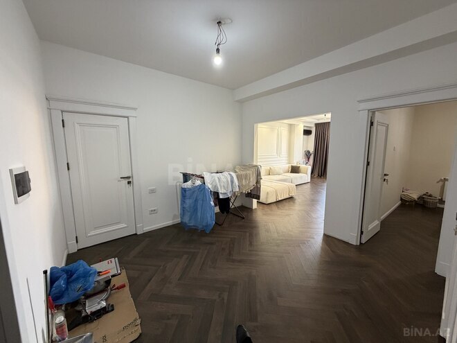 Satılır 2 otaqlı yeni tikili 74 m², İnşaatçılar m., photo 11 from 15