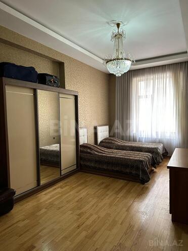 İcarəyə verilir 3 otaqlı yeni tikili 145 m², 28 May m., photo 9 from 16