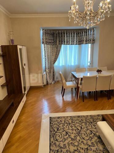 Сдается 4-комн. вторичка 120 м², м. Ичеришехер, photo 6 from 29