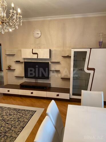 Сдается 4-комн. вторичка 120 м², м. Ичеришехер, photo 7 from 29
