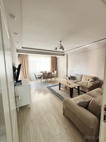 Satılır 2 otaqlı yeni tikili 74 m², Qara Qarayev m., photo 1 from 12