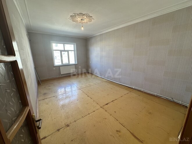 Продается 3-комн. вторичка 70 м², пос. Локбатан, photo 1 from 15