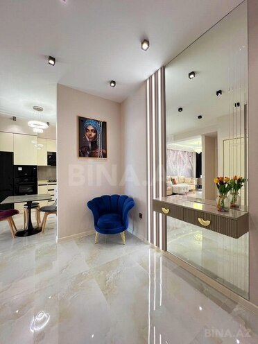 Продается 2-комн. новостройка 66 м², м. Ази Асланов, photo 13 from 18