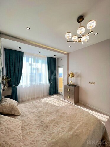 Продается 2-комн. новостройка 66 м², м. Ази Асланов, photo 9 from 18
