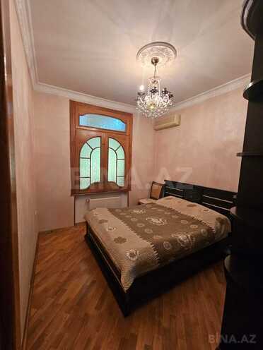 İcarəyə verilir 3 otaqlı köhnə tikili 130 m², 8-ci mikrorayon q., photo 10 from 15