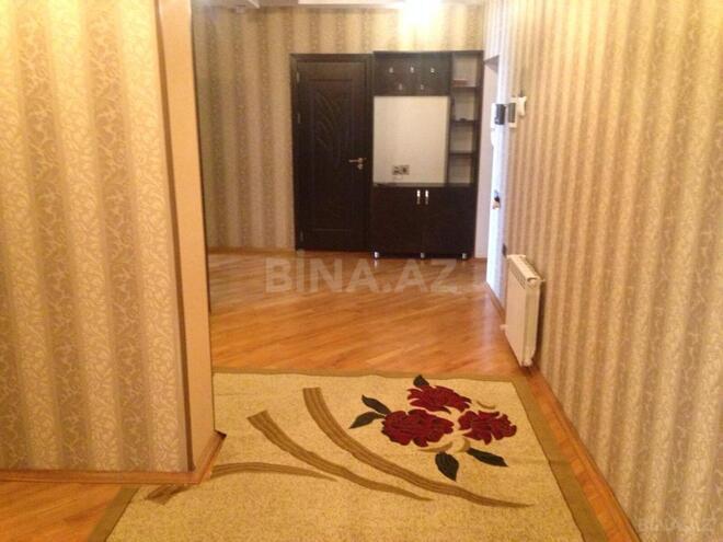 Сдается 3-комн. новостройка 140 м², м. Нариман Нариманов, photo 13 from 16