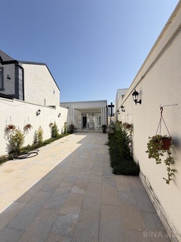 Satılır 4 otaqlı həyət evi/bağ evi 155 m², Şüvəlan q., photo 1 from 16