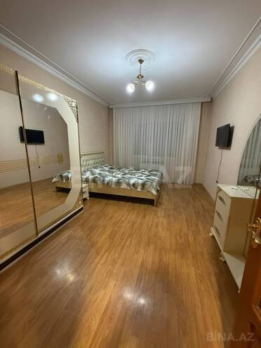 Сдается 3-комн. вторичка 70 м², Ясамальский р., photo 3 from 8