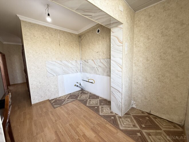 Satılır 3 otaqlı köhnə tikili 85 m², Xalqlar Dostluğu m., photo 17 from 19