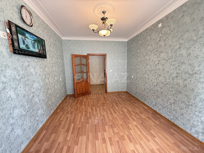 Satılır 3 otaqlı köhnə tikili 85 m², Xalqlar Dostluğu m., photo 11 from 19