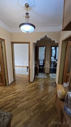 Сдаётся 3-комн. вторичка 100 м², Ясамальский р., photo 7 from 21
