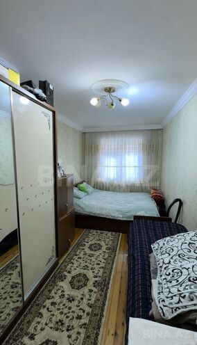 Продаётся 2-комн. вторичка 55 м², м. Нефтчиляр, photo 4 from 9