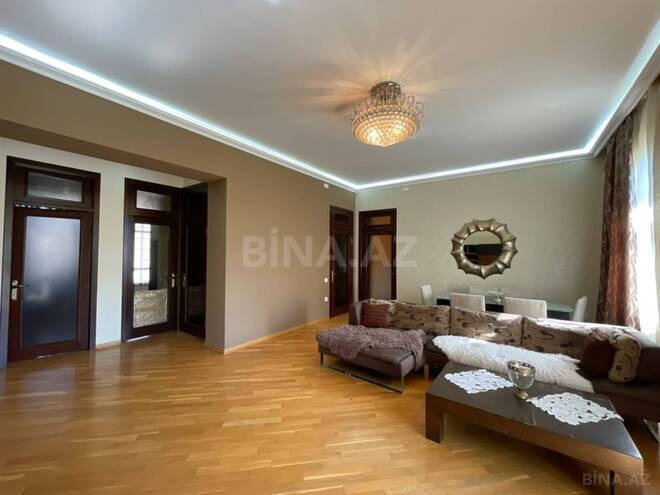 Satılır 3 otaqlı köhnə tikili 100 m², Sahil m., photo 4 from 12