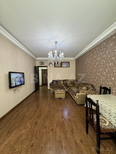 Продается 2-комн. новостройка 62 м², м. Иншаатчылар, photo 3 from 9