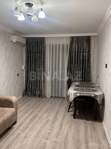 Satılır 2 otaqlı köhnə tikili 40 m², Neftçilər m., photo 1 from 10