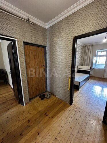 Satılır 2 otaqlı köhnə tikili 68 m², İnşaatçılar m., photo 12 from 15
