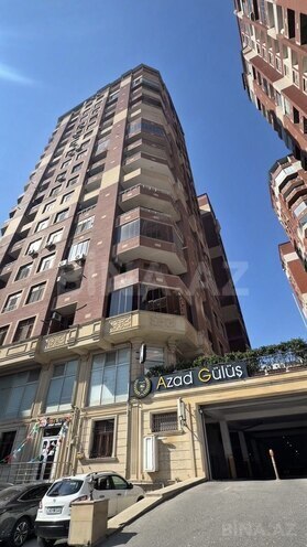 Продаётся 4-комн. новостройка 202 м², м. Низами, photo 1 from 6