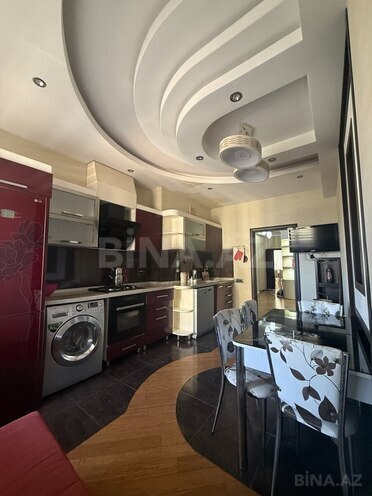 Сдаётся 3-комн. новостройка 120 м², photo 7 from 16