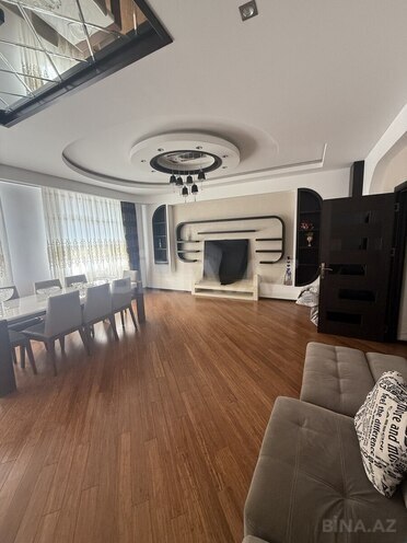 Сдаётся 3-комн. новостройка 120 м², photo 14 from 16