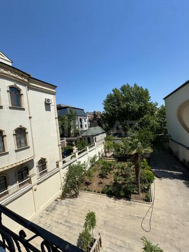 Satılır 9 otaqlı həyət evi/bağ evi 600 m², Azadlıq Prospekti m., photo 29 from 30