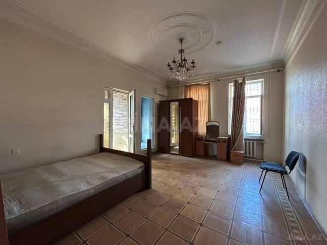 Satılır 8 otaqlı həyət evi/bağ evi 600 m², Badamdar q., photo 16 from 17