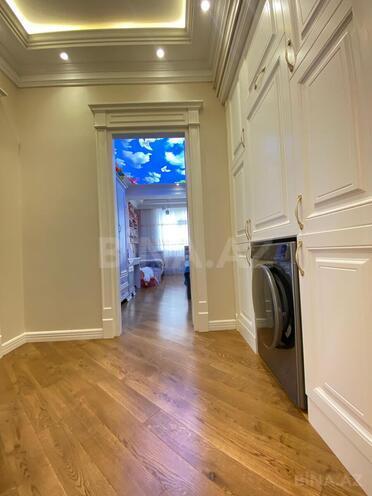 Продаётся 3-комн. новостройка 116 м², м. Кара Караев, photo 26 from 32