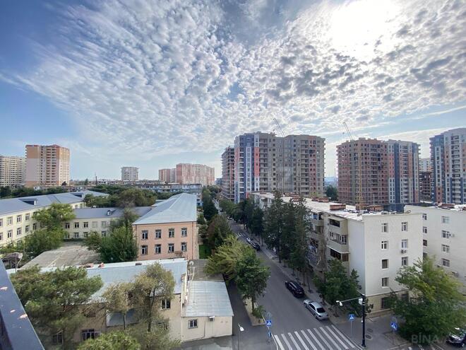 Продаётся 3-комн. новостройка 116 м², м. Кара Караев, photo 31 from 32