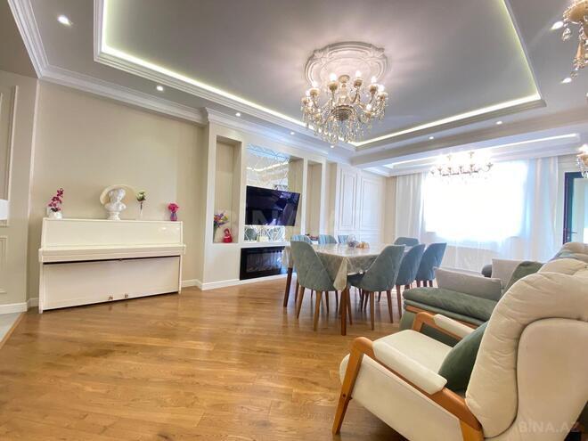 Продаётся 3-комн. новостройка 116 м², м. Кара Караев, photo 8 from 32