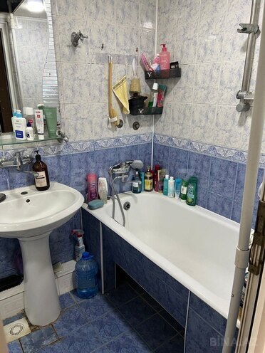 İcarəyə verilir 3 otaqlı köhnə tikili 75 m², 20 Yanvar m., photo 10 from 16