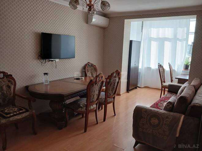 Сдаётся 2-комн. вторичка 65 м², м. Иншаатчылар, photo 1 from 11