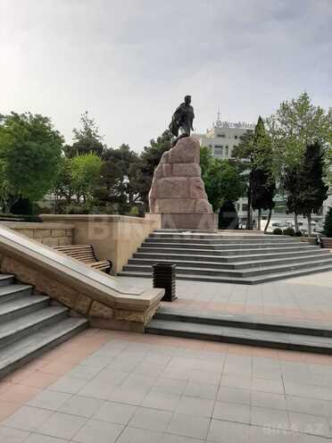 Продается 1-комн. вторичка 32 м², м. Низами, photo 3 from 11
