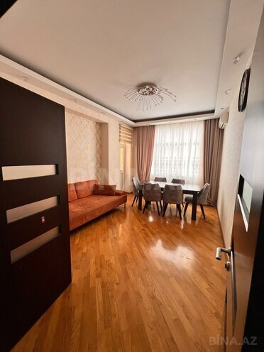 Сдаётся 3-комн. новостройка 120 м², м. Кара Караев, photo 4 from 15