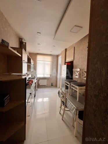 Сдаётся 3-комн. новостройка 120 м², м. Кара Караев, photo 11 from 15