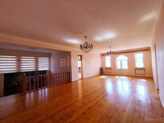 Продаётся 9-комн. дом/дача 450 м², Хатаинский р., photo 15 from 32
