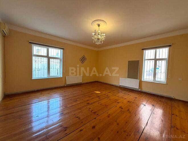 Satılır 10 otaqlı həyət evi/bağ evi 390 m², Badamdar q., photo 12 from 20